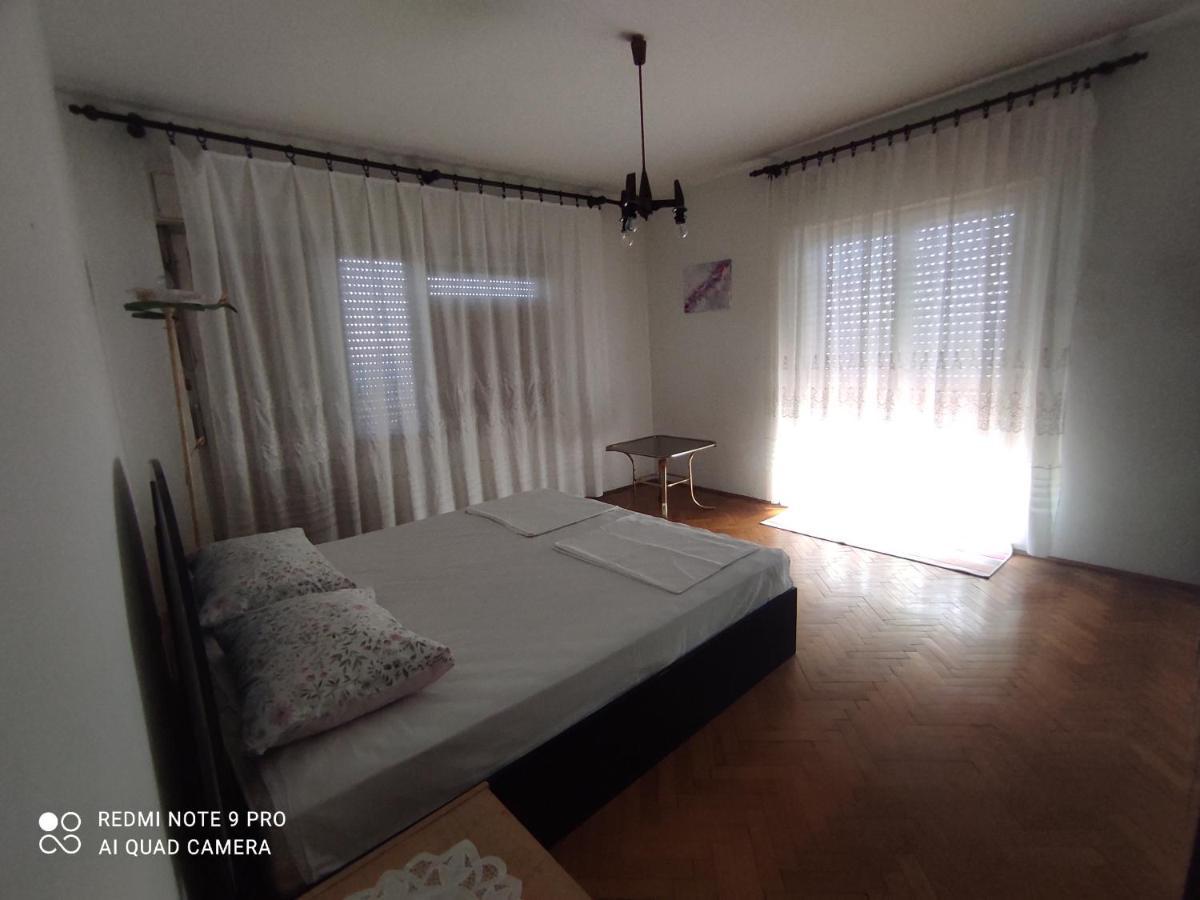 Room Apartment Kantrida Fiume Esterno foto